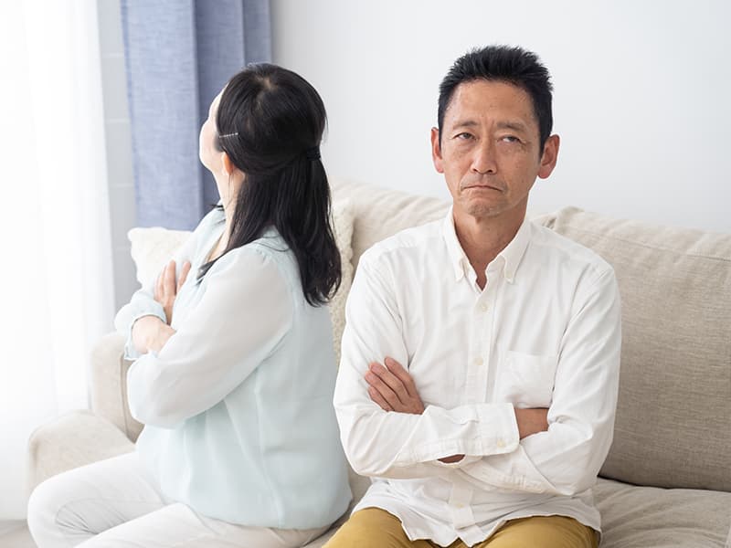 卒婚 定年離婚 熟年離婚 シニア世代の離婚は慎重に Authense法律事務所